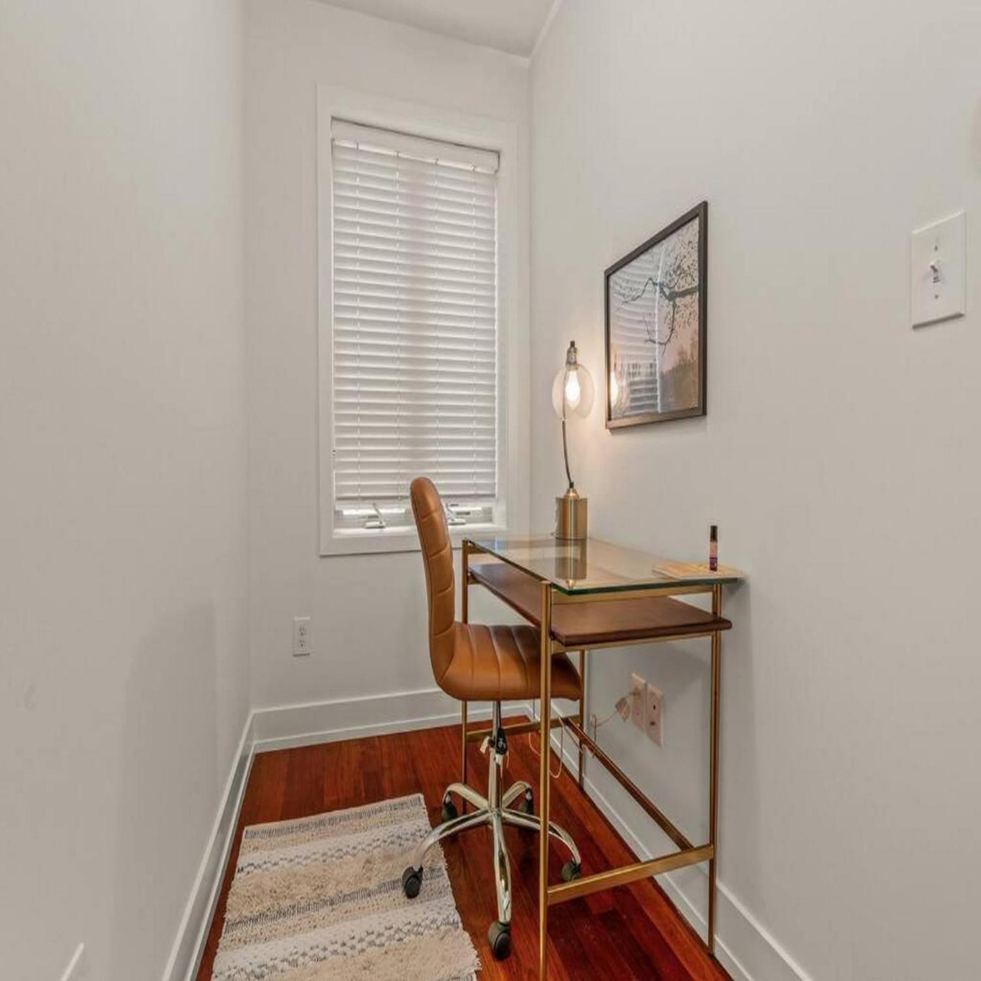 Bright & Modern With Patio Holiday home Philadelphia